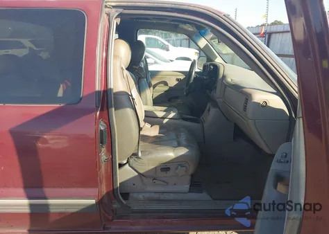 2000 Chevrolet Silverado 1500 Ls z USA, uszkodzony, nr VIN 1GCEC19T0YZ115267